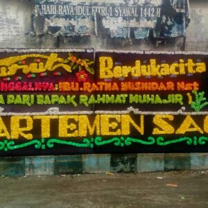 Toko karangan papanbunga duri